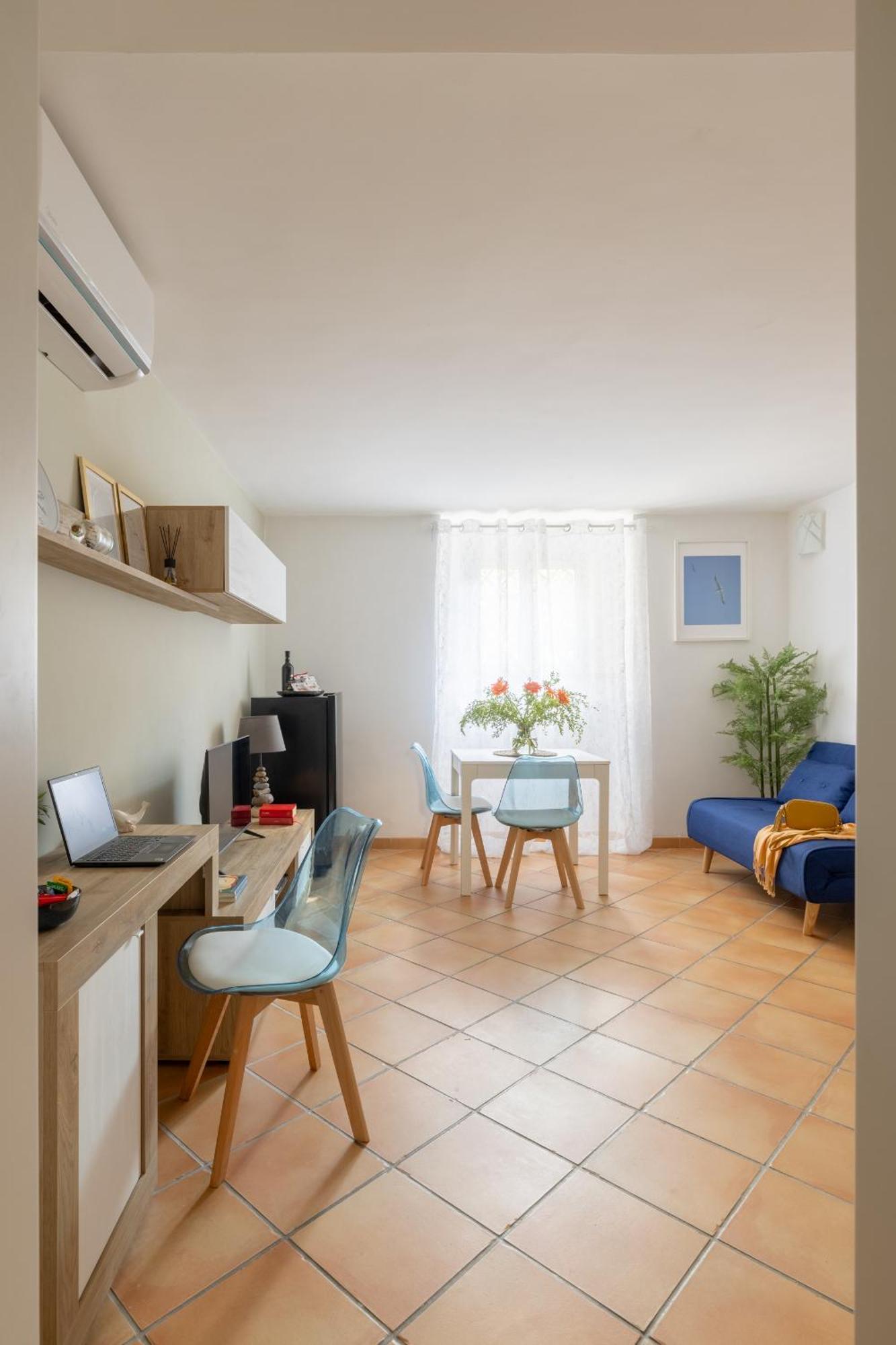 Poerio's Place Roma
